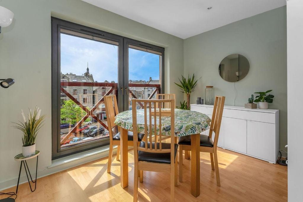 Ferienwohnung Guestready - Peaceful Retreat In Leith Edinburgh Exterior foto
