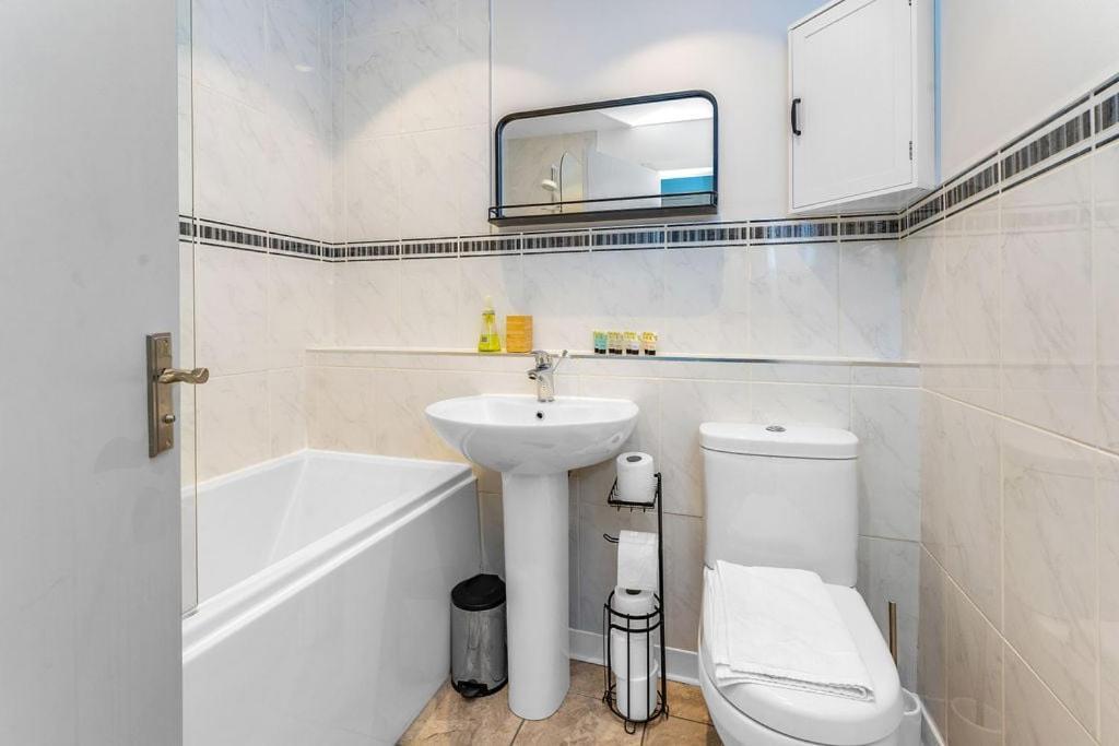 Ferienwohnung Guestready - Peaceful Retreat In Leith Edinburgh Exterior foto